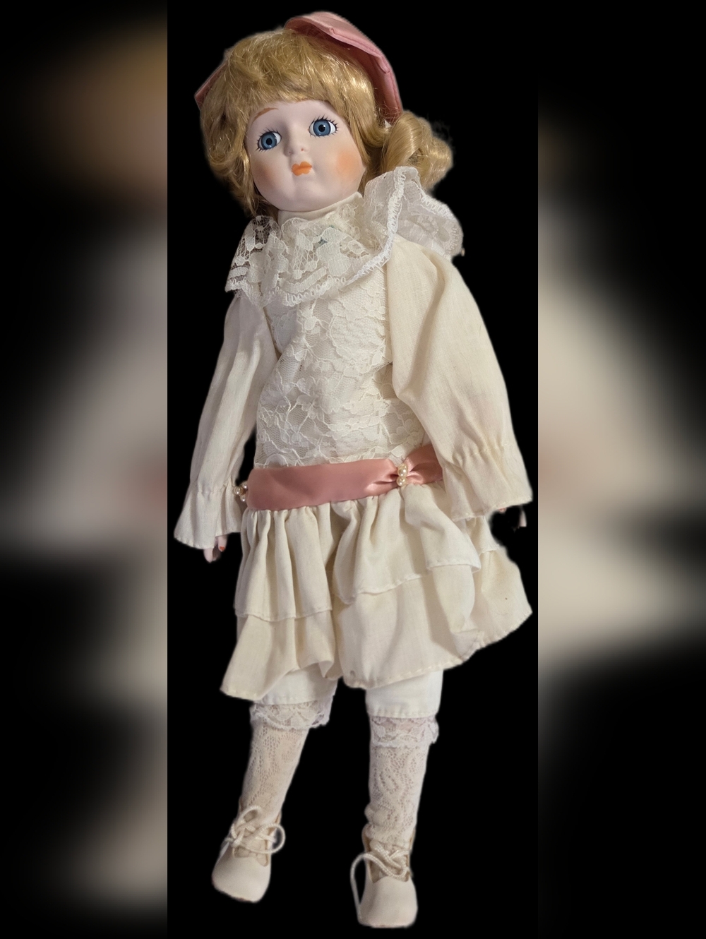 seller
Porcelain Doll Heritage Mint Ltd. Candy  Collection America's Porcelain
